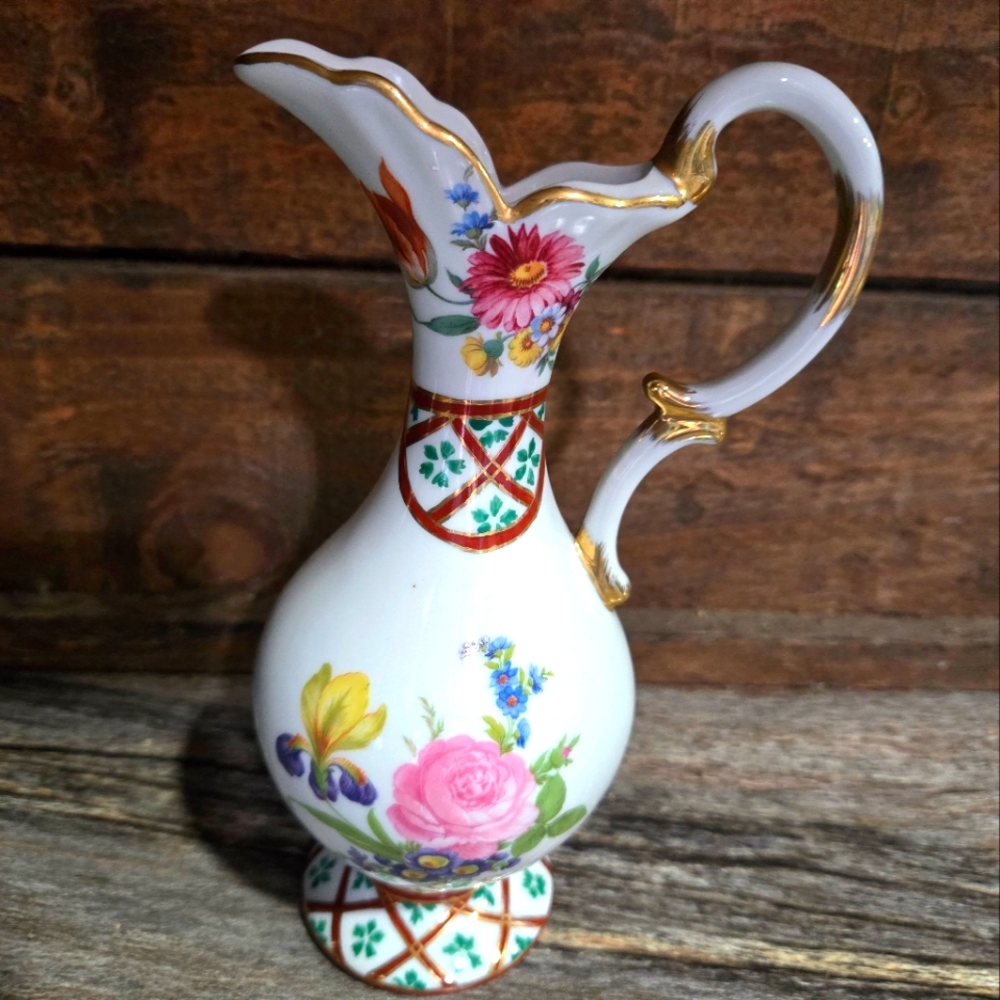 Paris Royal handprints 1950s flower vase